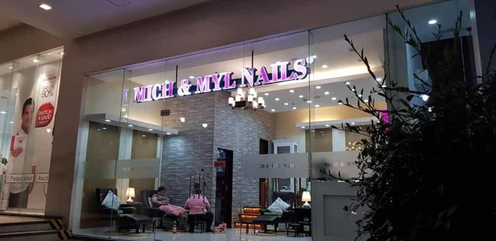 Cozyvilla At 81 Newport Blvd Walk To Naia T3 Marriott & Resorts World Casino & Newport Mall For 5 Pax Free Parking!!!! Pasay Bagian luar foto